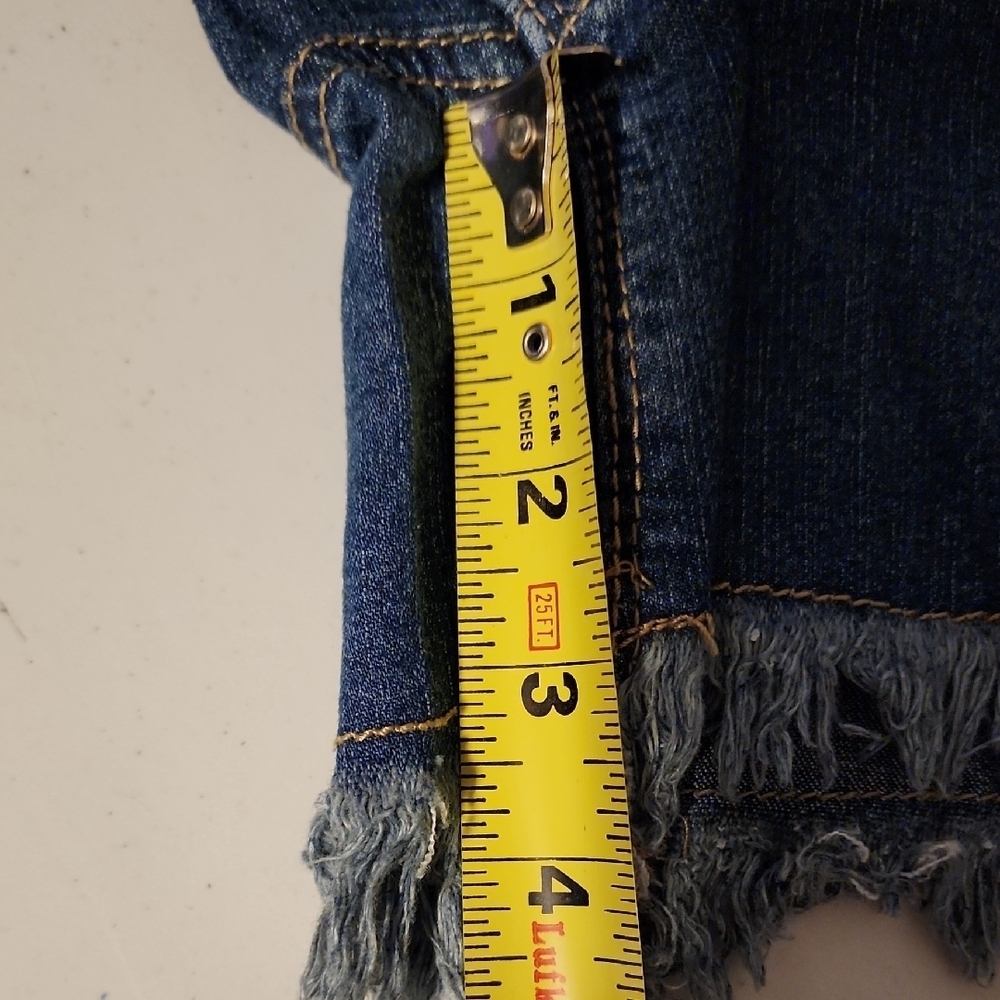 AG NWT Blue Jean Shorts with Frayed Hem and Distressed Details - Picture 7 of 7